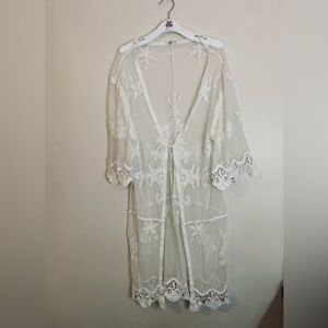 Cupshe Cotton blend Elegant Sheer White Embroidered Crochet Kimono